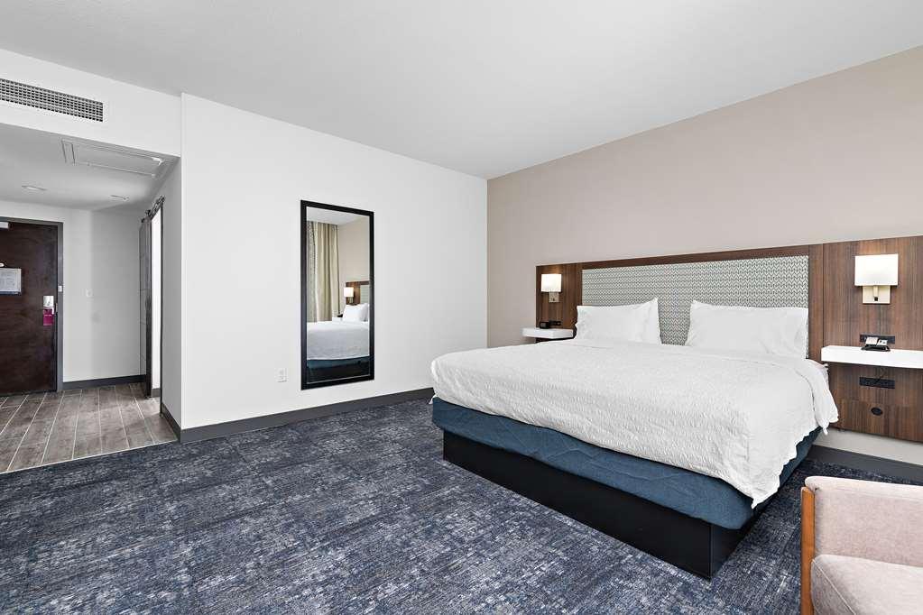 Hampton Inn Kansas City - Downtown Financial District Room photo